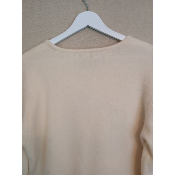 Orvis Sweater Women Large Off White Christmas Wreath Holiday Soft Cozy Festive - Picture 7 of 12